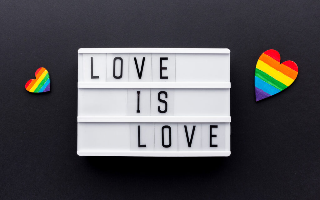 Der Spruch "Love is Love" als Zeichen für den Pride-Monat Juni