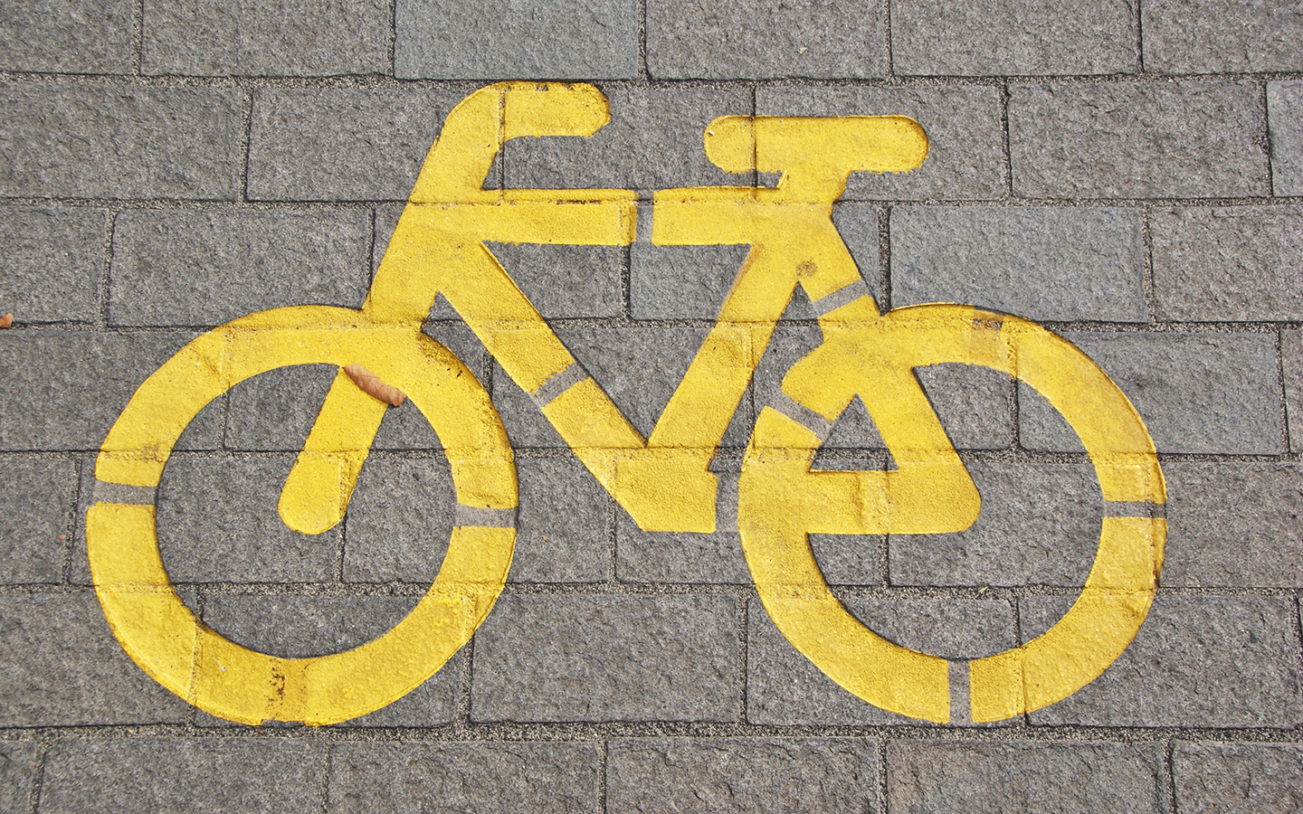 Fahrradzeichnung auf der STraße