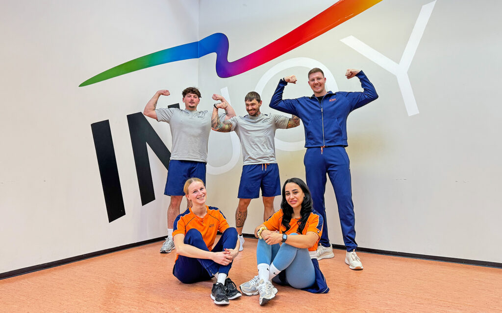 Sportler*innen im Fitness-Studio INJOY